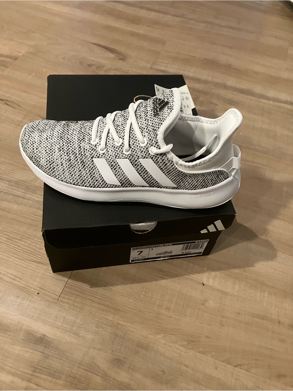 adidas Cloud Foam